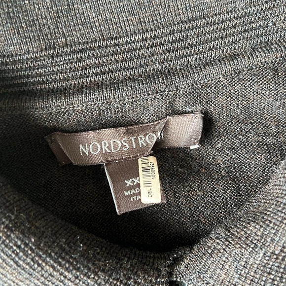 Two Merino Wool Henley Collared Sweaters Nordstrom and Barney’s Brown and Navy - Picture 6 of 10